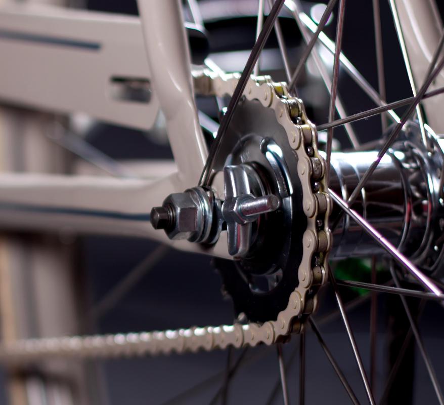 What are Fixed Gear Bikes? (with picture)