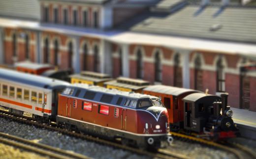 The term 'electric train' generally refers to a toy or model train that is capable of running on electrical current.