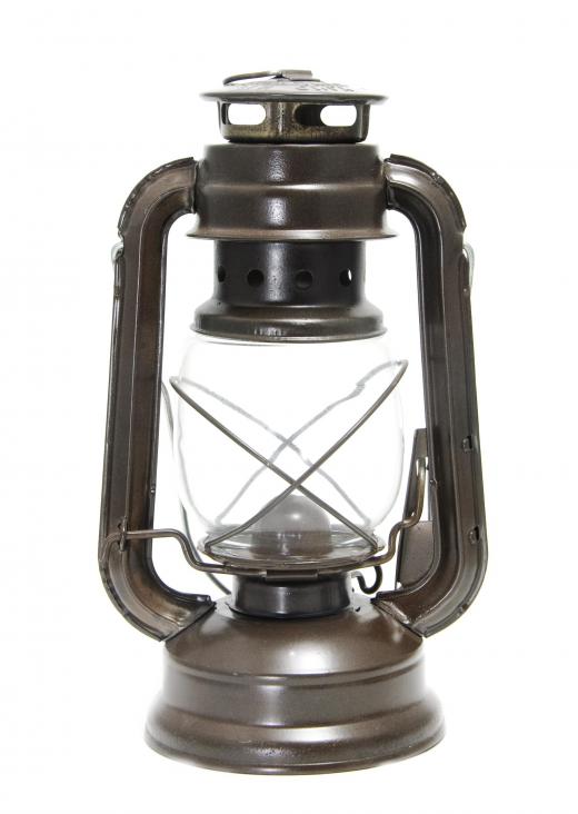 Buyer's Guide: How to Choose a Camp Lantern