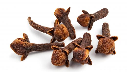 Cloves can be used as a natural horse wormer.